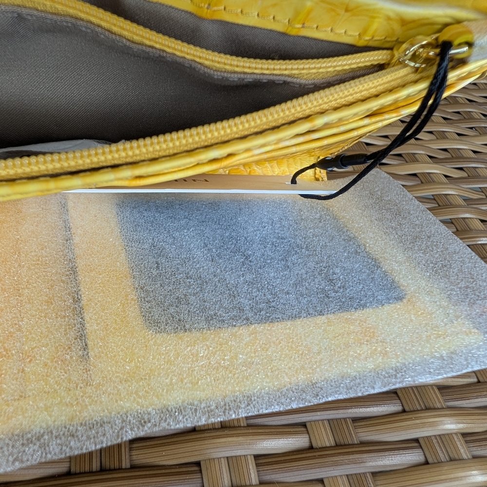 Brahmin Veronica Buttercup Melbourne Yellow Croc Embossed Leather Clutch Wallet - Picture 13 of 16